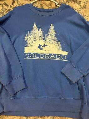 American Eagle Outfitters Blue Colorado Graphic Crewneck